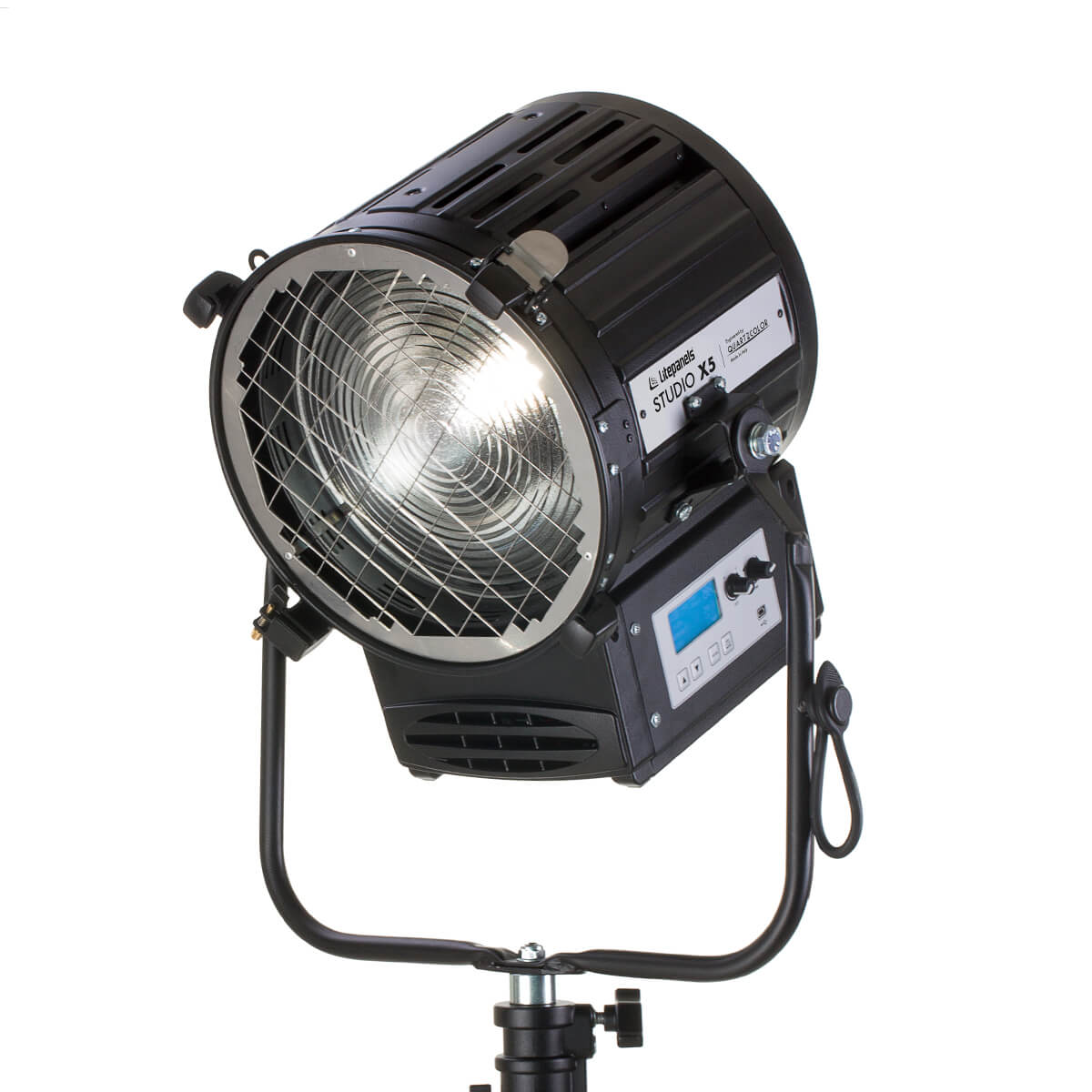 litepanels-studio-x5-fresnel-led-scheinwerfer-200w-bi-color image 1