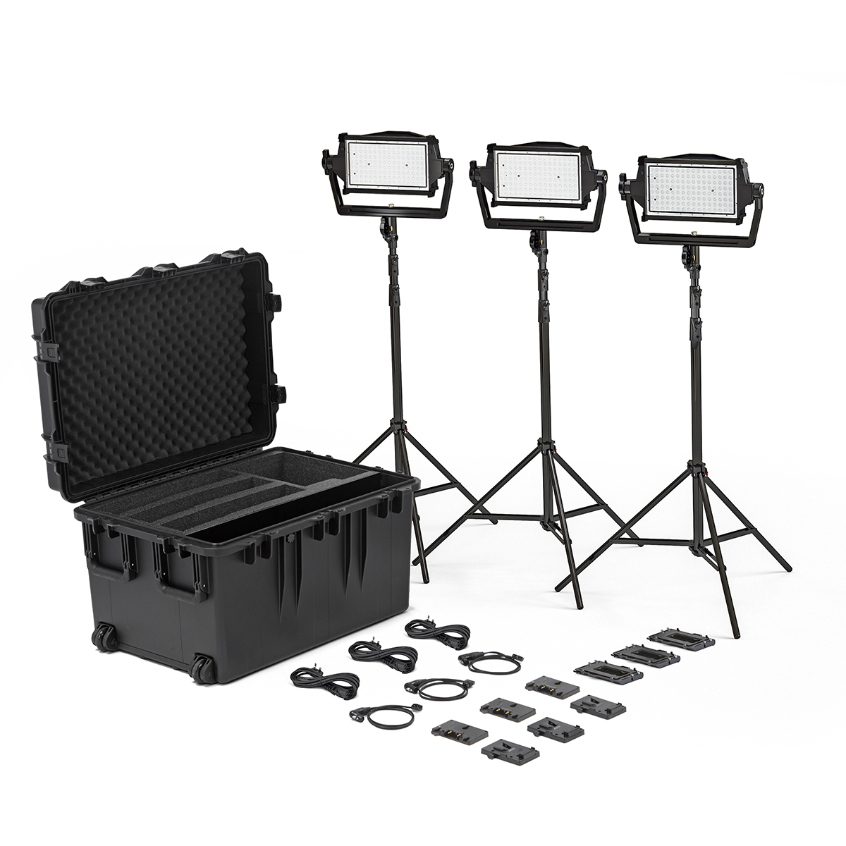 litepanels-astra-ip-half-traveler-trio-kit-3er-gm-vm-stative-case image 1