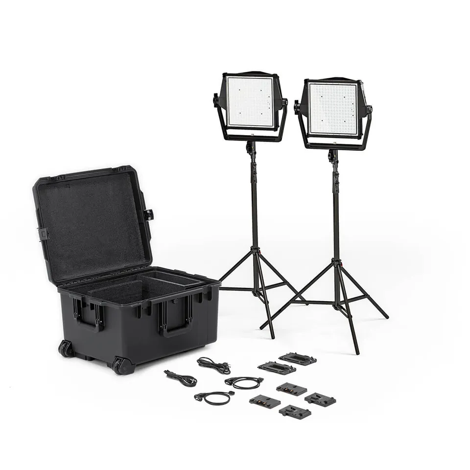 litepanels-astra-ip-1x1-traveler-duo-kit-bi-color-us-kabel image 1