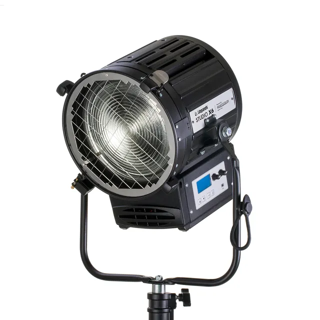 litepanels-studio-x6-bi-color-300w-fresnel-pole-uk image 1