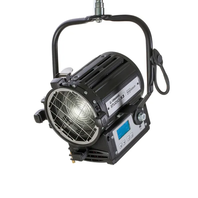 litepanels-studio-x3-bi-color-100w-fresnel-pole-operated image 1
