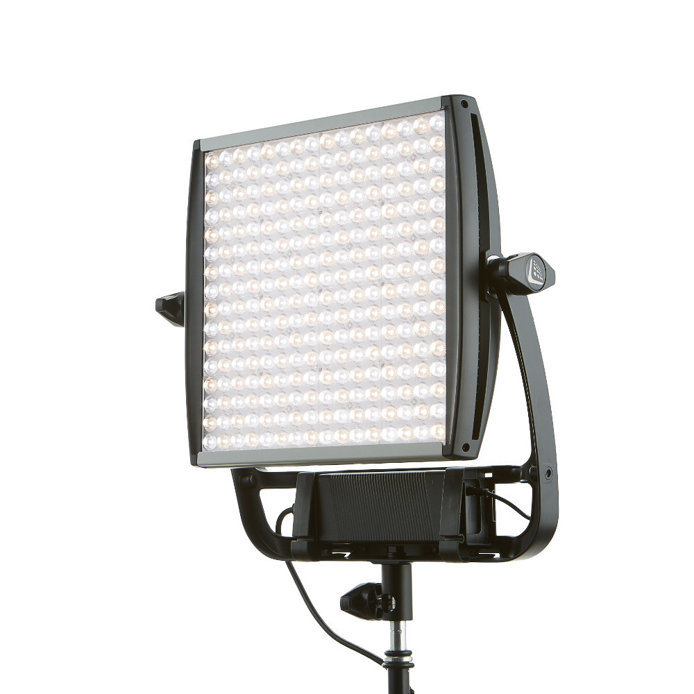 litepanels-astra-6x-bi-color-led-panel-fl-chenleuchte image 1