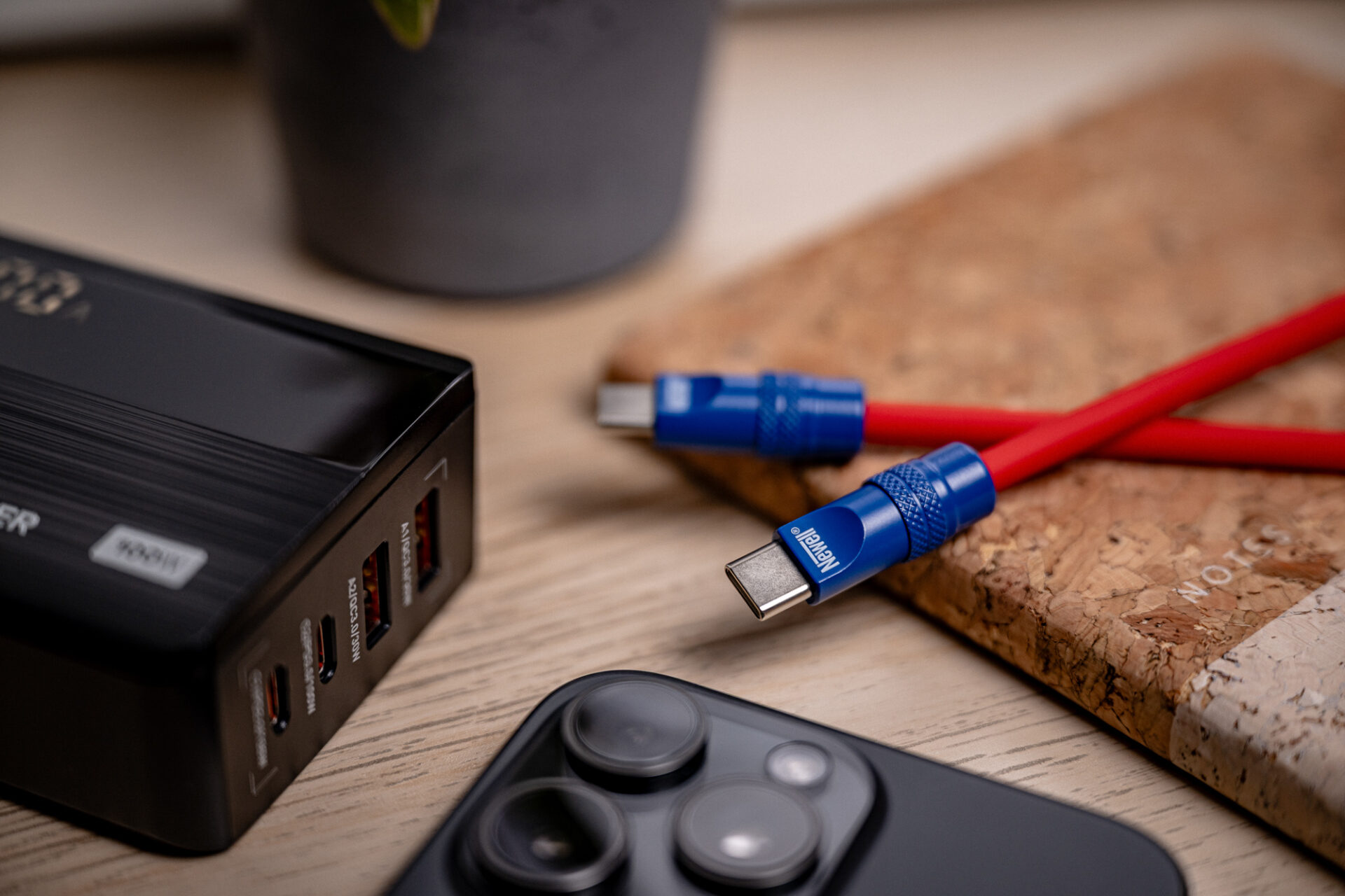 newell-usb-c-kabel-100w-spiral-1-5m-silikon-rot-blau image 5