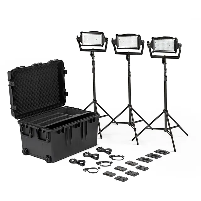 litepanels-astra-ip-half-traveler-trio-kit-3er-gm-vm-stative-case image 1