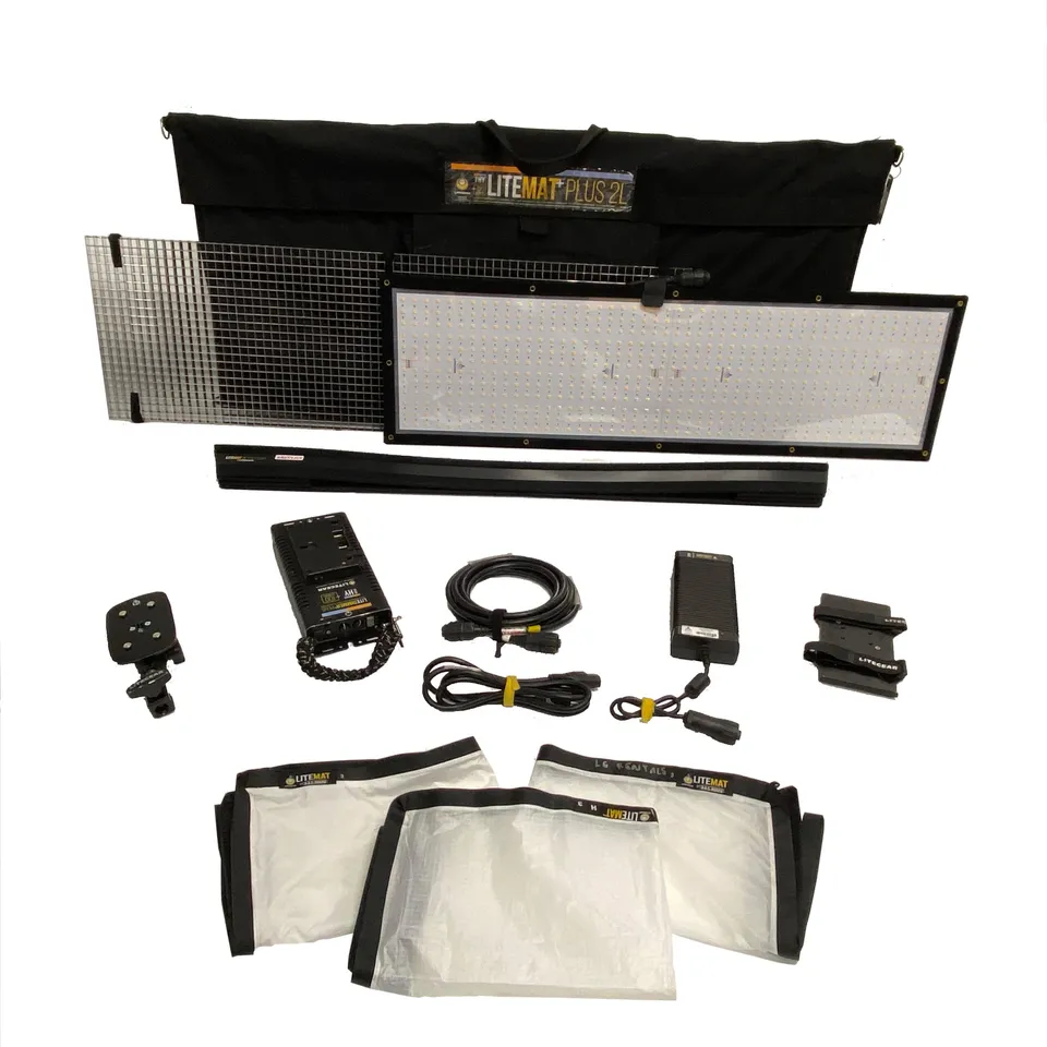kino-flo-litemat-plus-2l-kit-gold-mount-non-dmx-led image 1