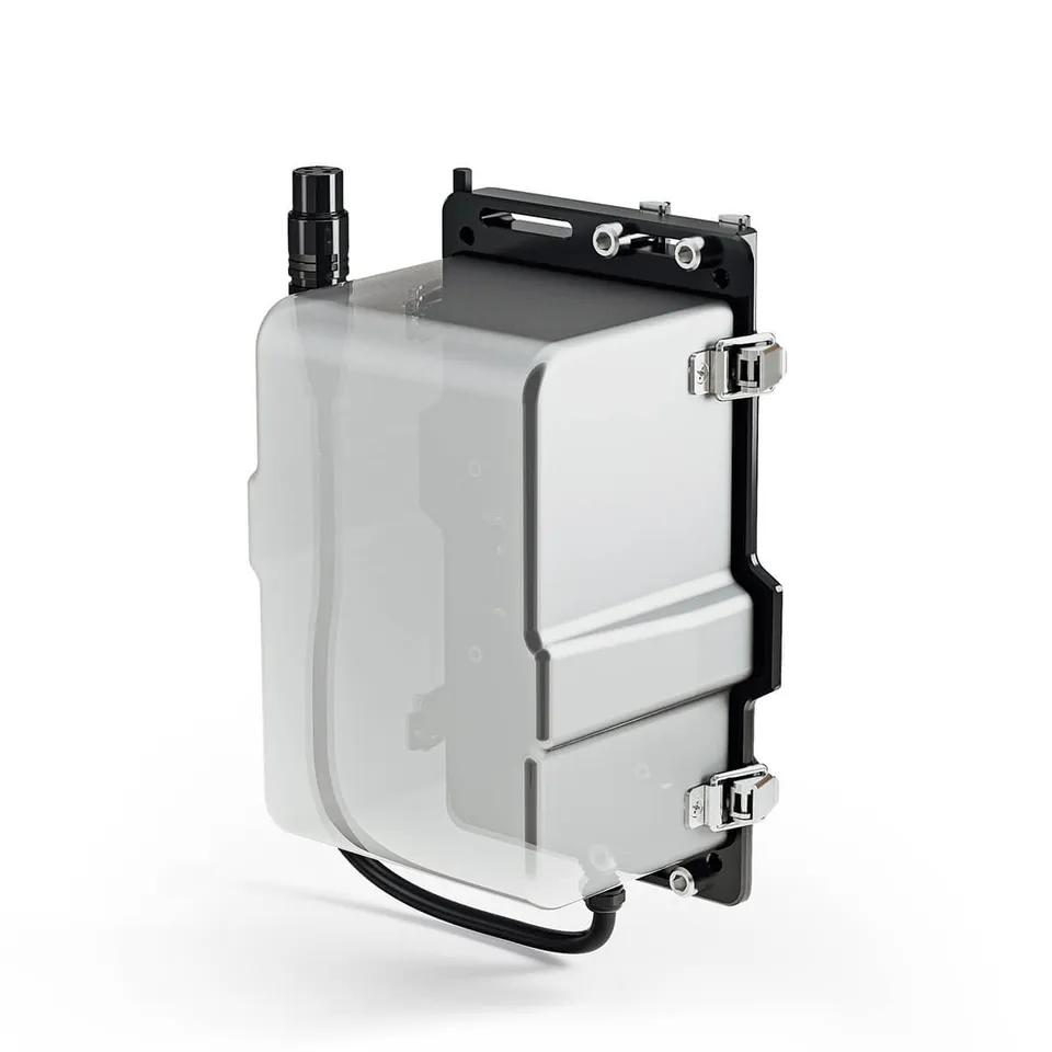 litepanels-gold-mount-akkuhalterung-f-r-astra-ip-wetterfest image 1