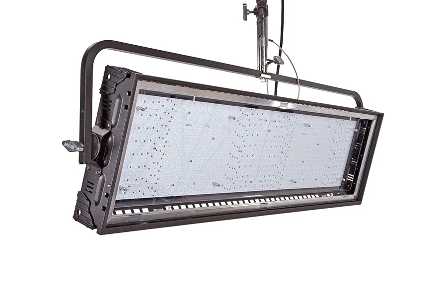 kino-flo-image-l40-led-engine-studioleuchte-panel-licht image 1