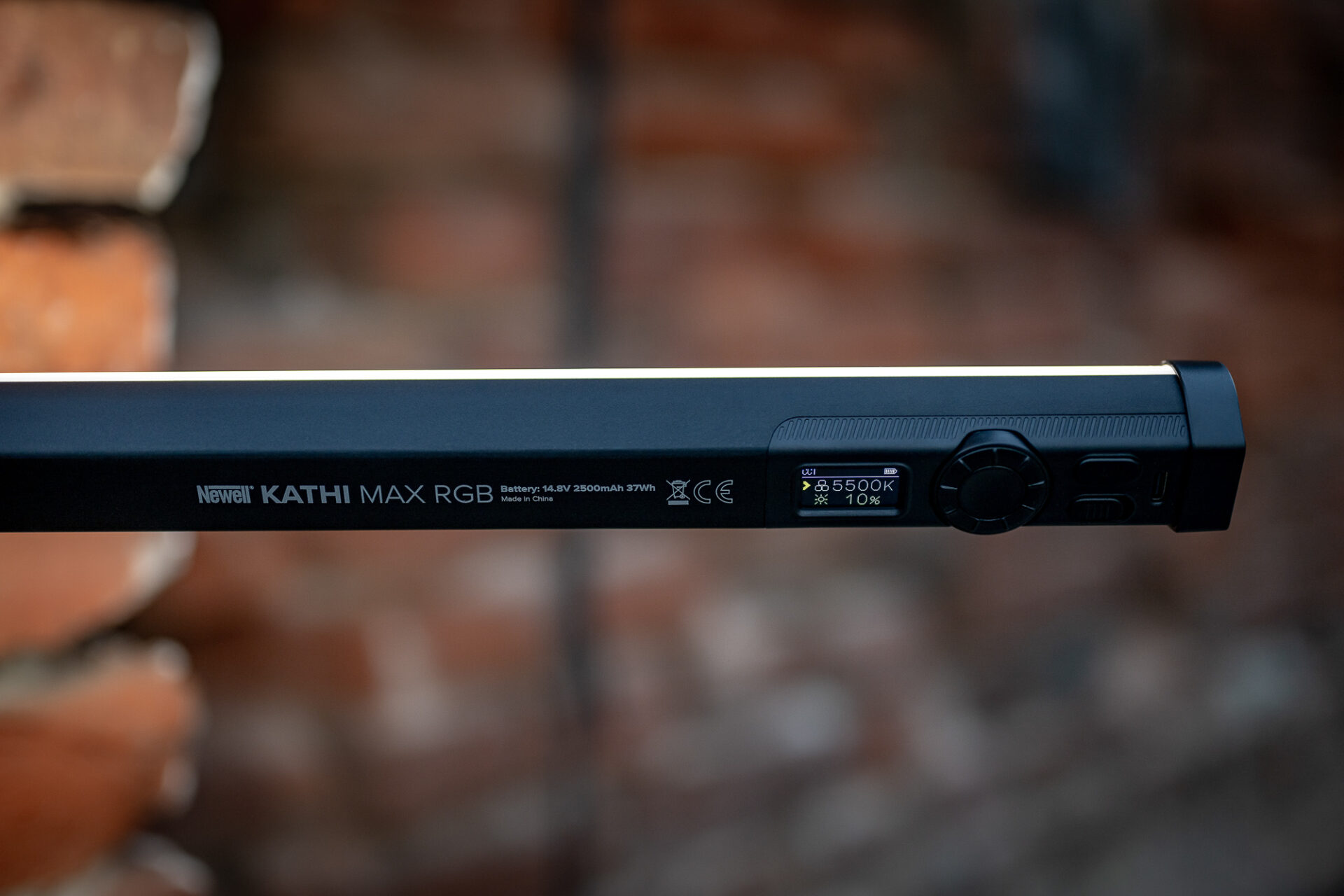 newell-kathi-max-rgb-led-lichtschwert-120cm-2500mah-lichtstab image 7