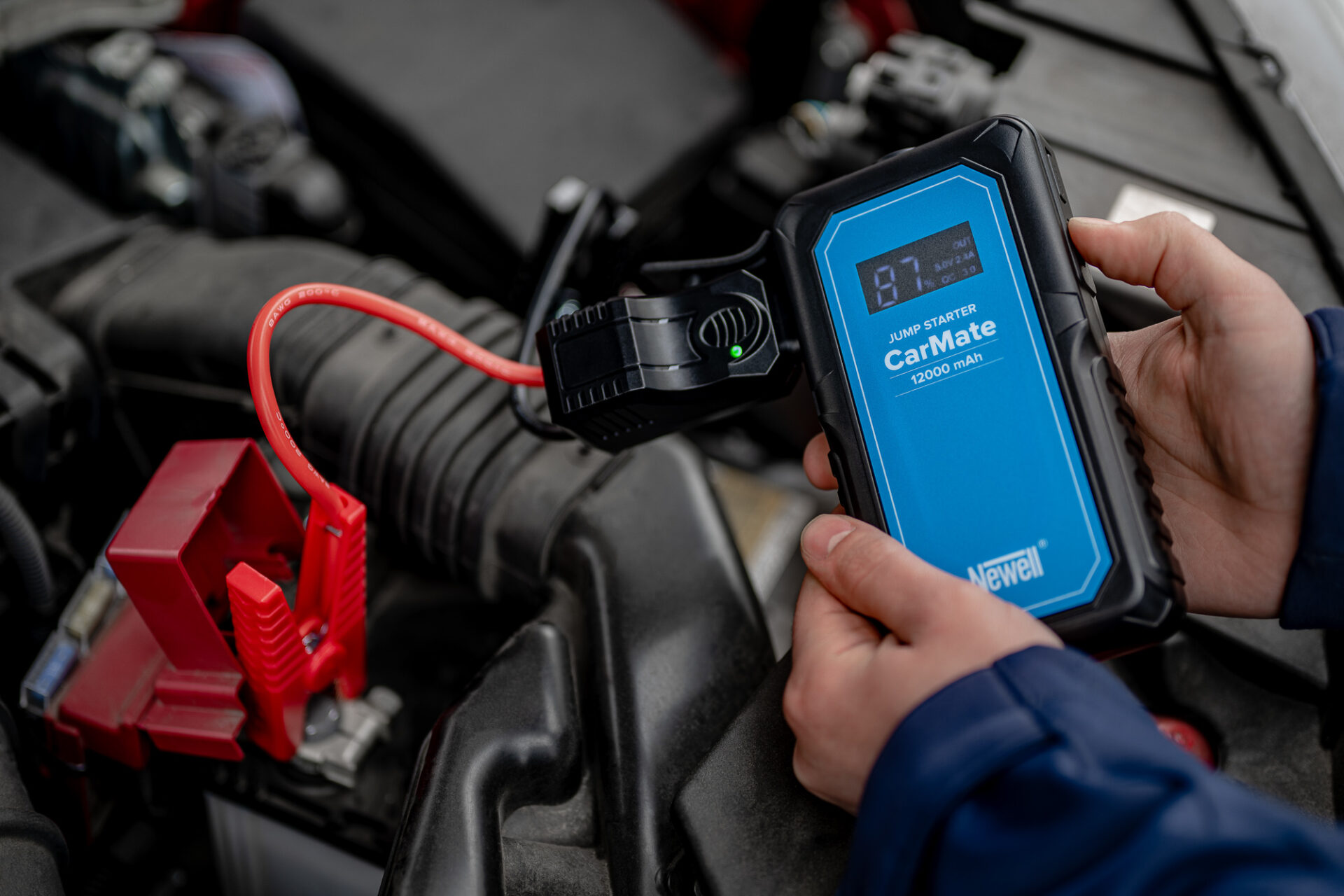 newell-carmate-starthilfeger-t-12000mah-powerbank image 8