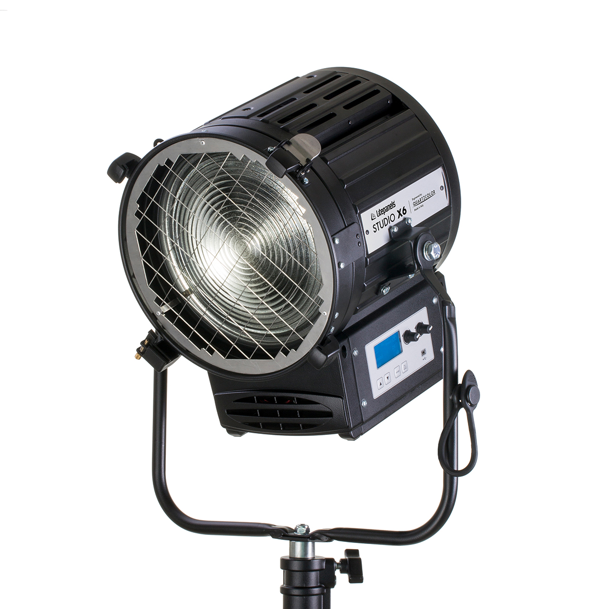 litepanels-studio-x6-bi-color-300w-led-fresnel-standard-uk-kabel image 1