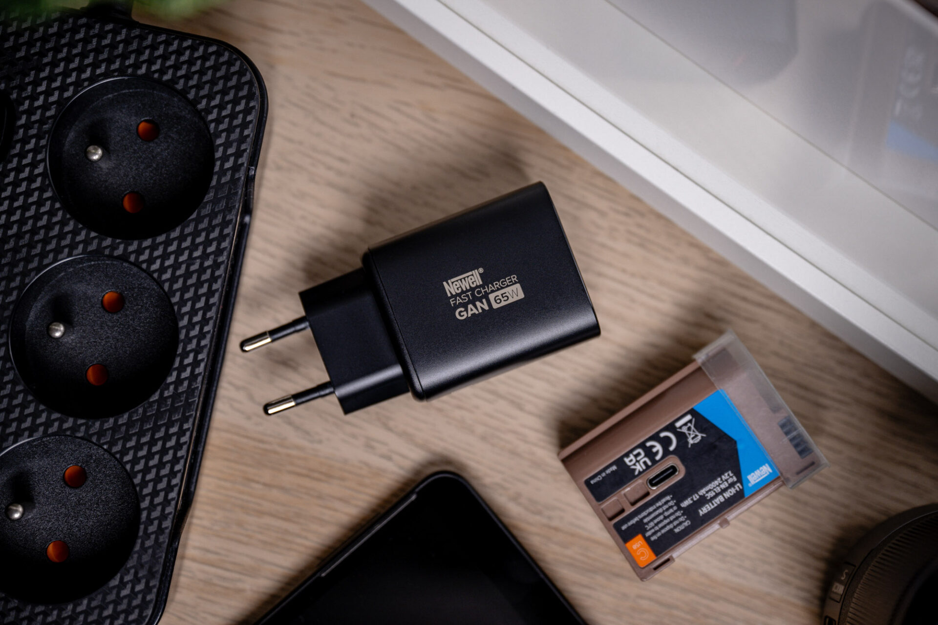 newell-gan-65w-usb-c-usb-a-ladeger-t-eu-wei image 8