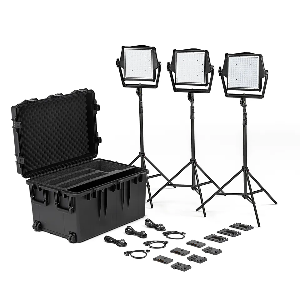 litepanels-astra-ip-1x1-traveler-trio-3er-led-panel-kit-gm-vm image 1