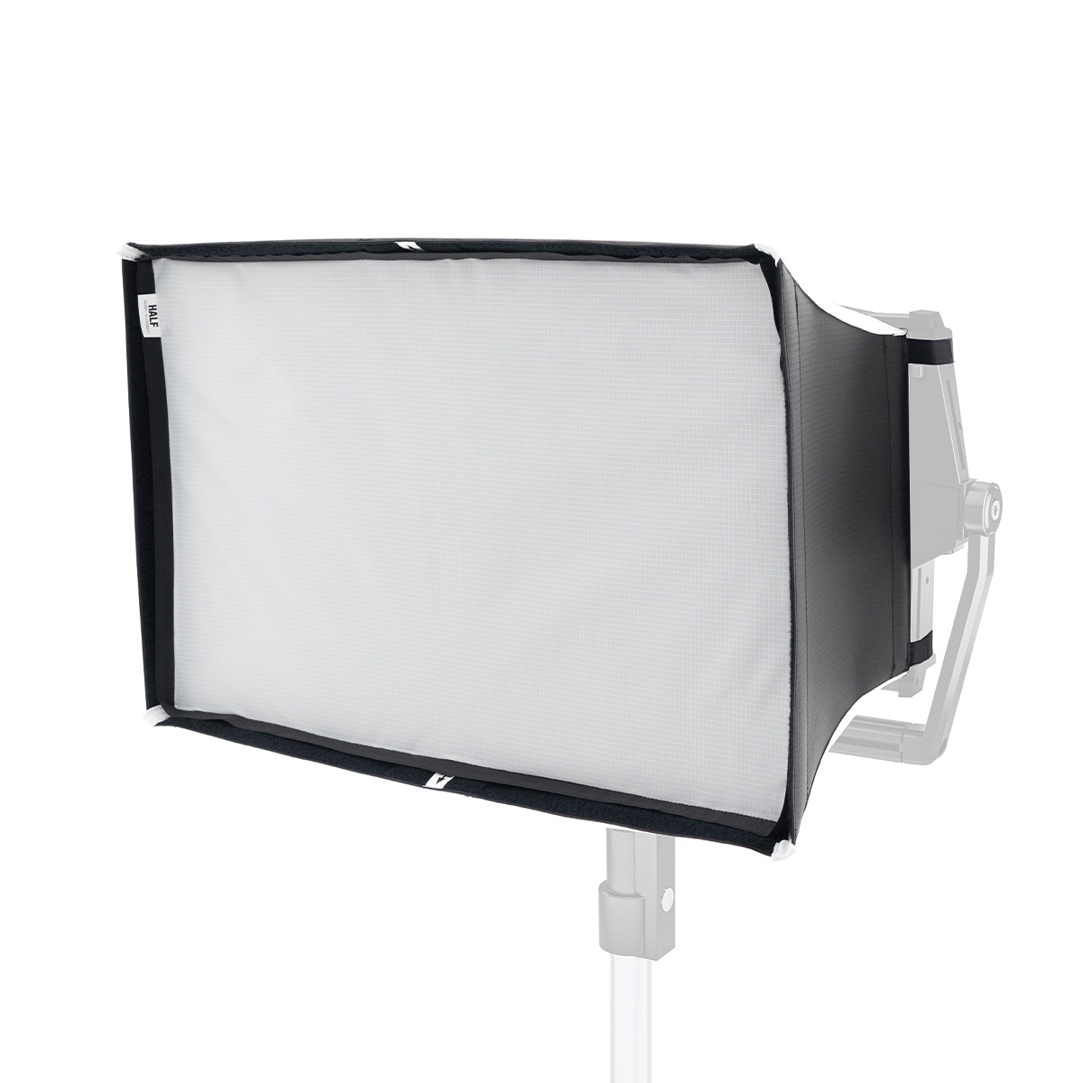 litepanels-astra-ip-2x1-snapbag-softbox-lichtformer-dopchoice image 2