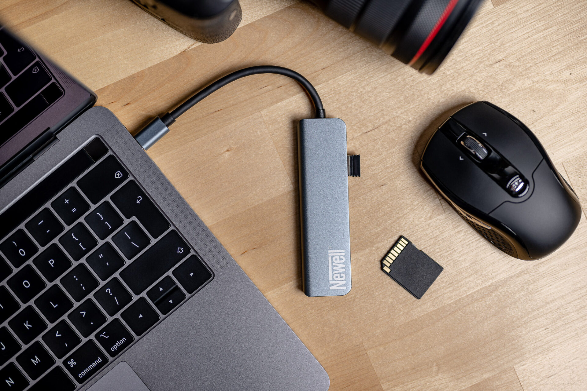 newell-hub-5-in-1-usb-c-hub-grau-mit-sd-reader image 8