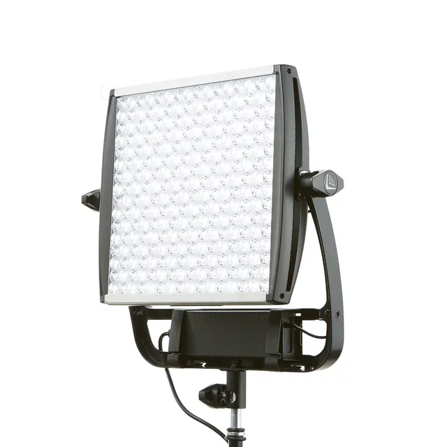 litepanels-astra-bi-focus-daylight-led-panel-spot image 1