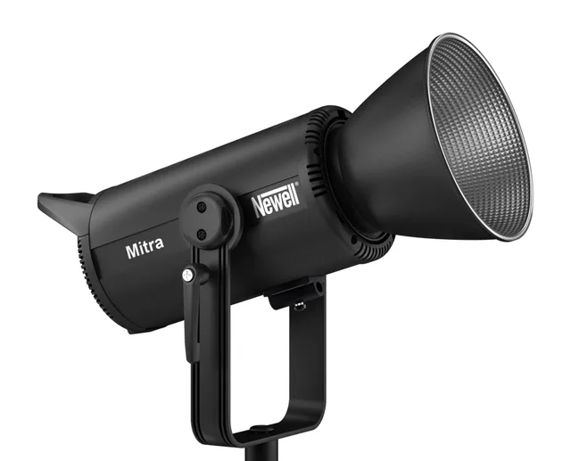newell-rgb-mitra-180-led-licht-160-w-bowens-2700-6500k image 1